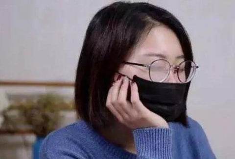 5 wrong ways to wear masks, everyone should be careful