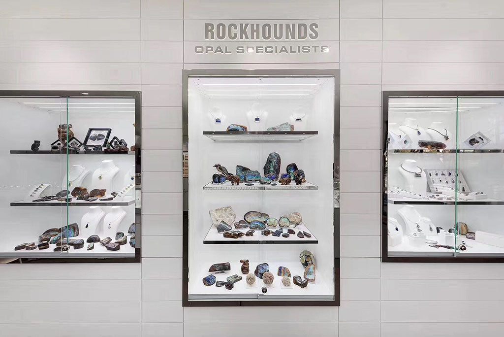 Glass Display Case with Led Lighting for ROCKHOUNDS OPAL Store