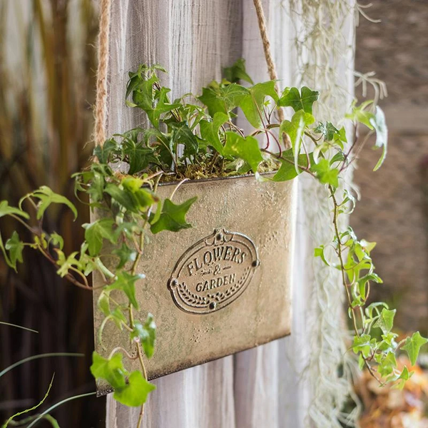 Flat Hanging Metal Planter