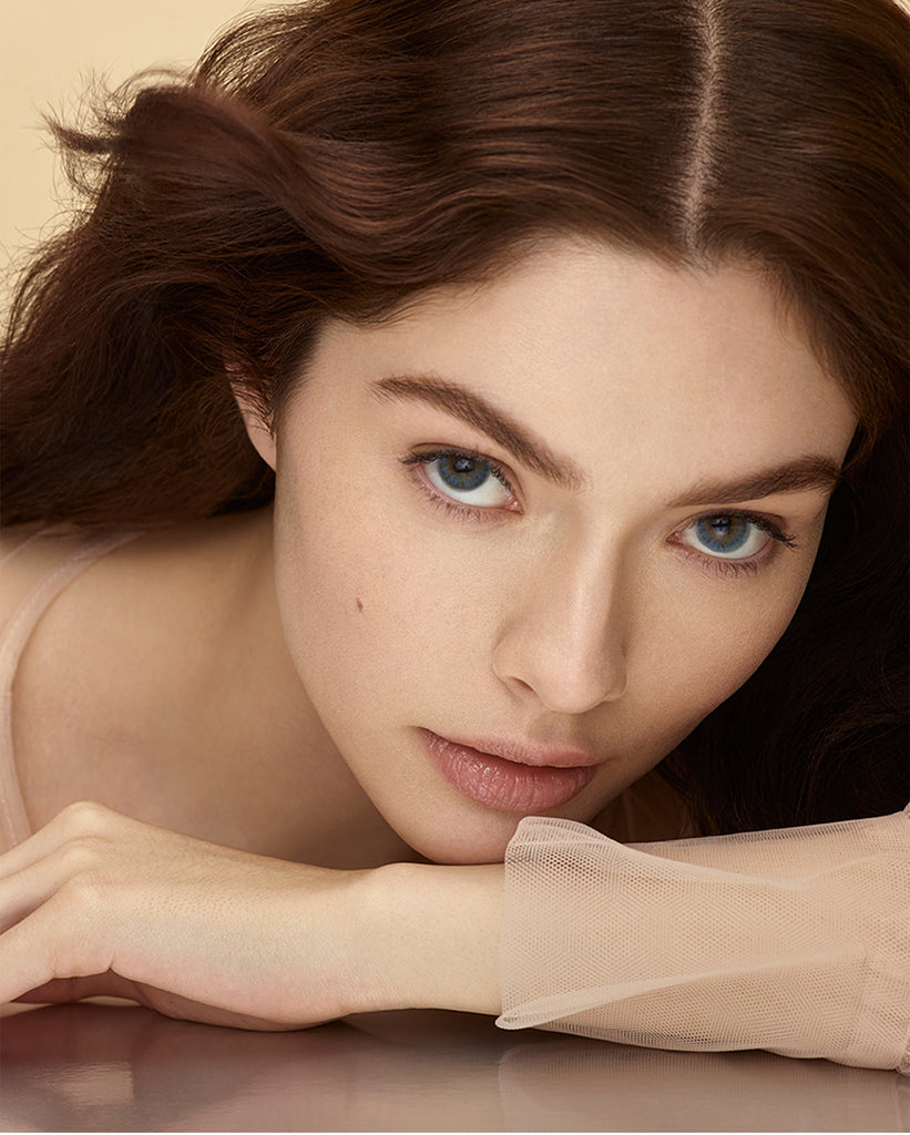 3 Tone Blue color contact lenses with natural looking model picture
