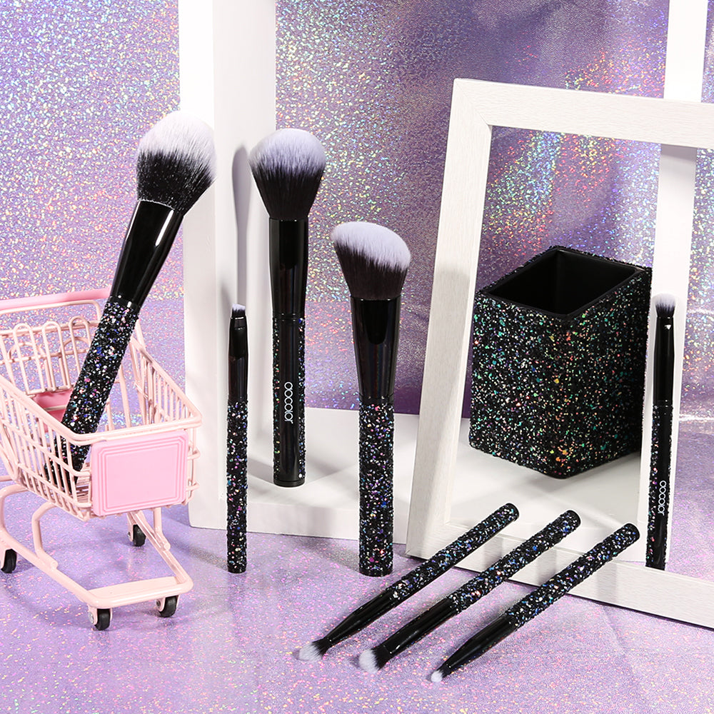 Docolor makeup brushes 8 Pieces Sparkle Brush Set With Holder (Black) best makeup brushes synthetic hair makeup brushes professional makeup brushes Docolor brushes Instagram makeup brush natural makeup looks makeup brushes recommended by makeup artists