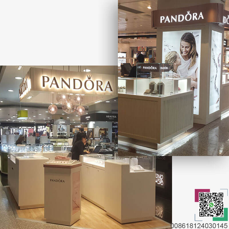 Pandora jewelry kiosk with ceiling