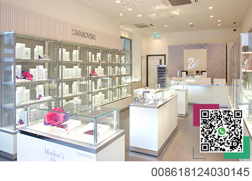 Swarovski jewelry shop decoration display