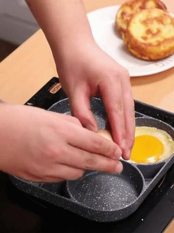 Simple Kitchen Three Hole Fried Egg Maker Cast Iron Burger Machine