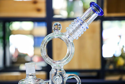 https://darkclub.org/collections/water-pipes