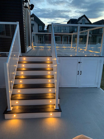 deck lights for stairs