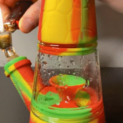 Smoking out of Waxmaid Fountain waterpipe