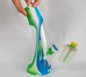 Waxmaid Horn silicone glass waterpipe with ash catcher