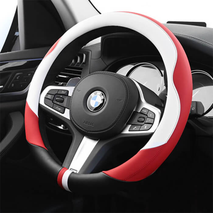 fashionable-steering-wheel-cover