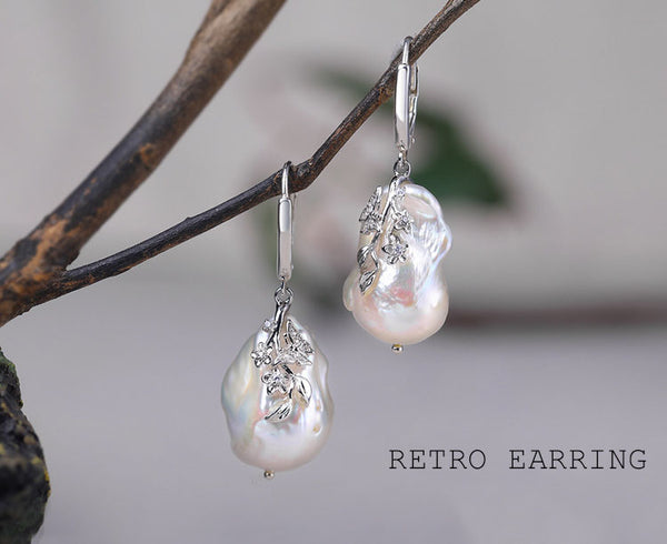 Aretes colgantes de perlas barrocas naturales grabadas